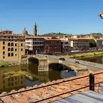 Apartament Ponte Vecchio Penthouse Charming View
