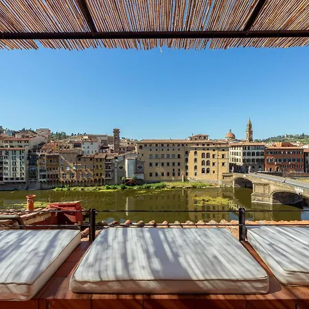 Ponte Vecchio Penthouse Charming View Firenze